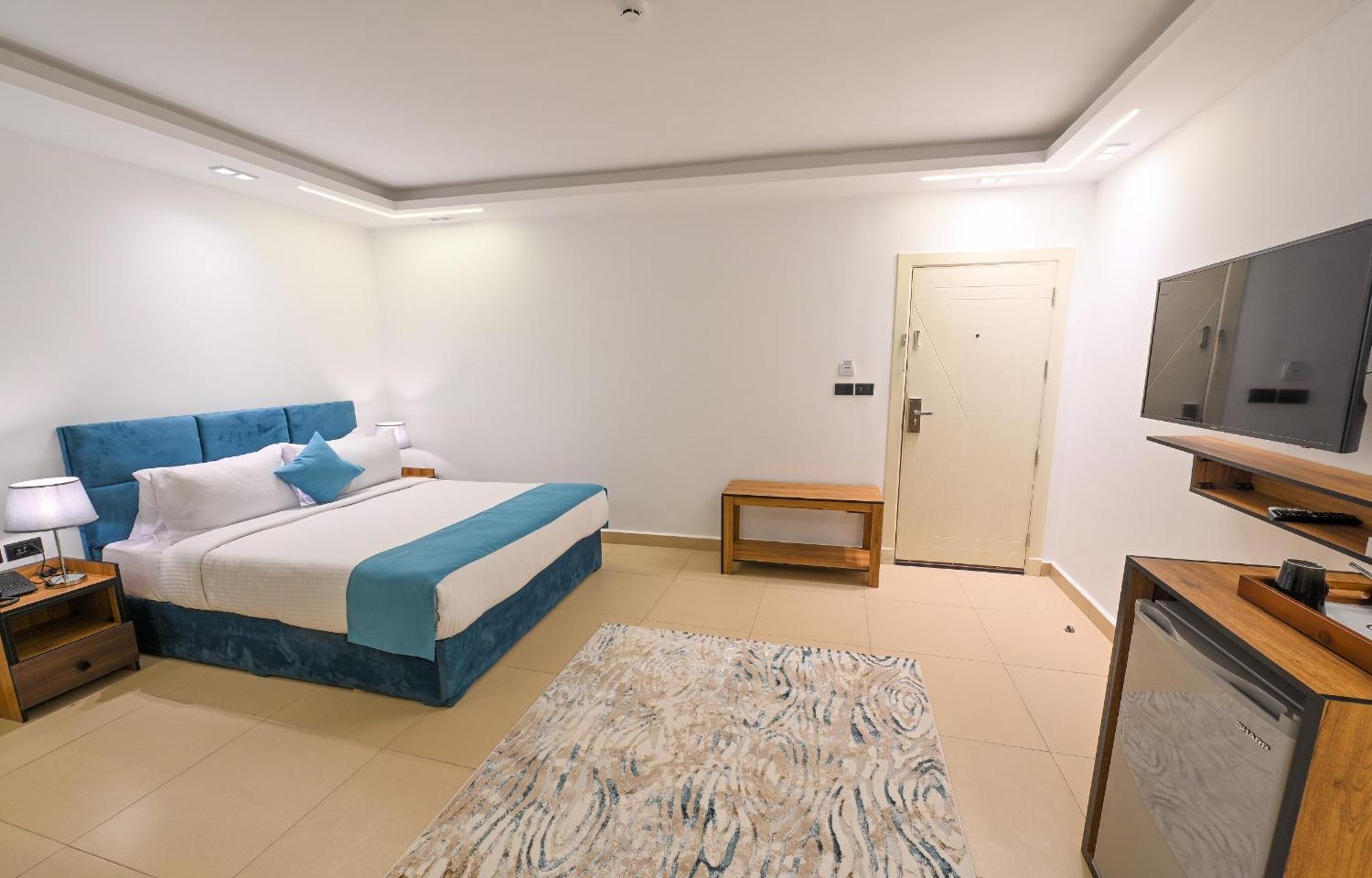 Pyramids Gem Plaza Hotel Kafrat al Jabal Bagian luar foto