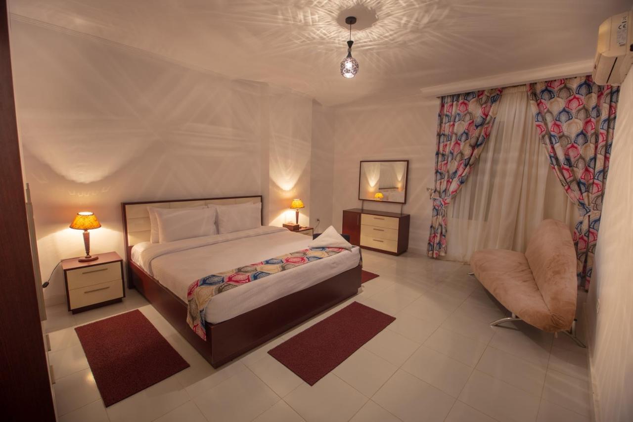 Pyramids Gem Plaza Hotel Kafrat al Jabal Bagian luar foto